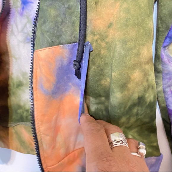 NYC  Multi-Color Tie Dyed Hoodie Zip Front size Medium - Picture 5 of 11